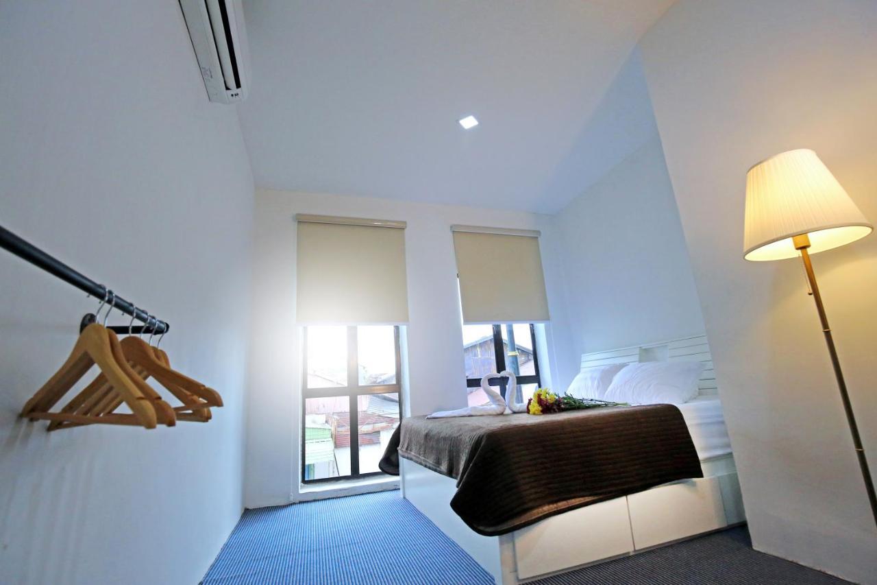 Stay At Jacks Melaka Exterior photo