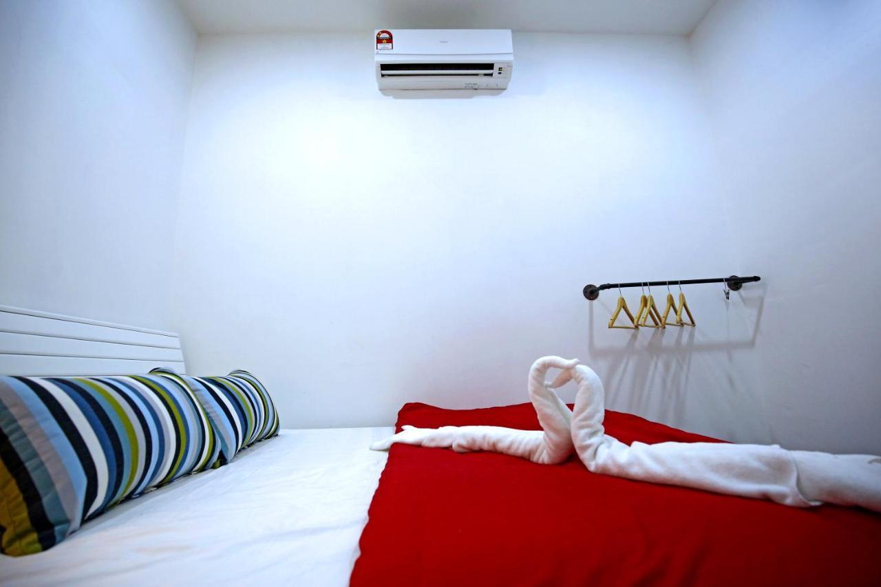 Stay At Jacks Melaka Exterior photo