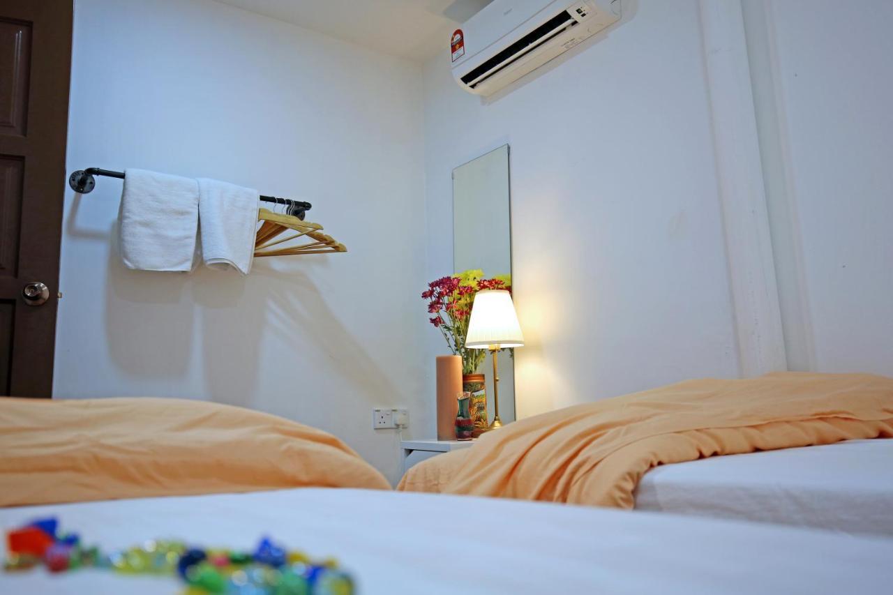Stay At Jacks Melaka Exterior photo