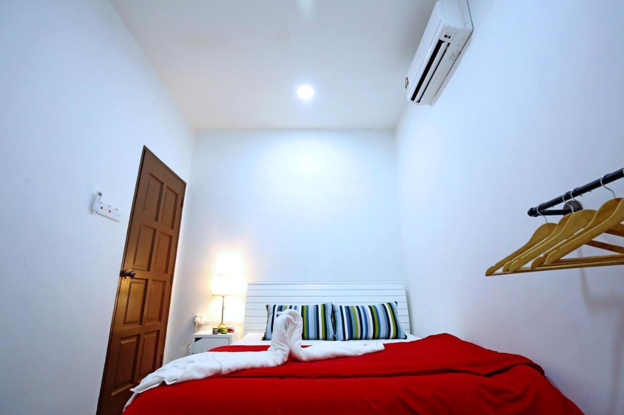 Stay At Jacks Melaka Exterior photo
