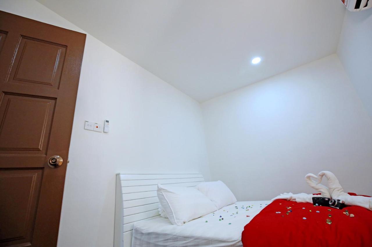 Stay At Jacks Melaka Exterior photo